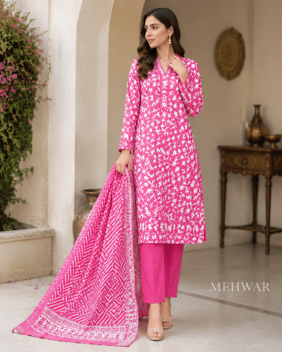 Mehwar – Fuchsia Bloom Printed Lawn Suit