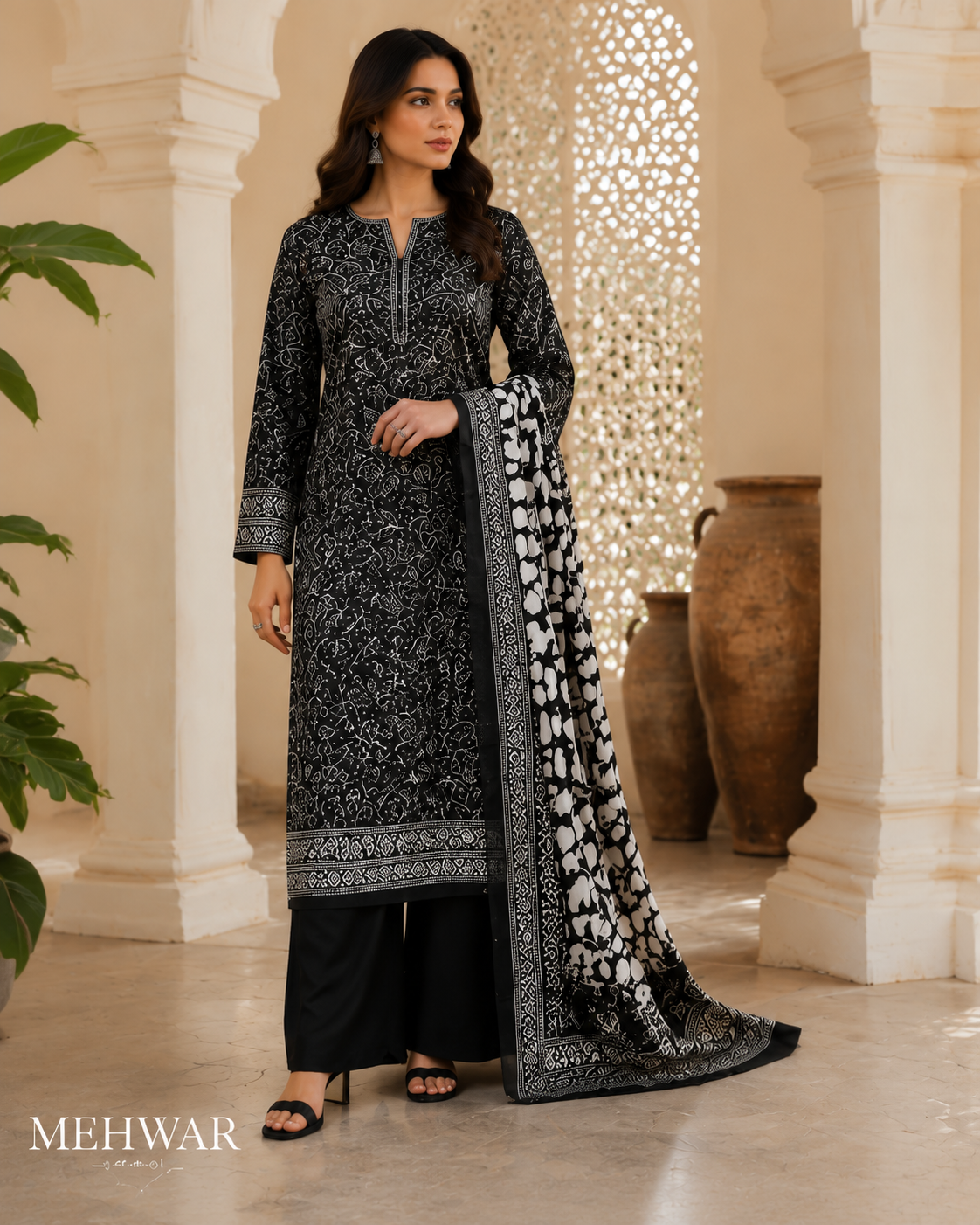 Mehwar – Noir Elegance Printed Lawn Suit